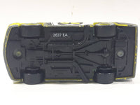 Disney Pixar Cars Leak Less Adult Drip Pans #52 Yellow White Black Die Cast Toy Car Vehicle
