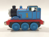 2009 Mattel Thomas & Friends #1 Thomas The Tank Engine 3" Long Magnetic Die Cast Toy Vehicle R8847