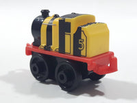 2014 Thomas & Friends Minis #5 James Yellow and Black Striped 2" Long Plastic Die Cast Toy Vehicle CGM30