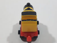 2014 Thomas & Friends Minis #5 James Yellow and Black Striped 2" Long Plastic Die Cast Toy Vehicle CGM30