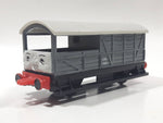 1995 ERTL Britt Allcroft Thomas & Friends Toad The Brake Van Carriage Grey Train Car GW 5683 Toy Vehicle