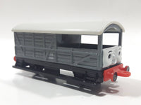 1995 ERTL Britt Allcroft Thomas & Friends Toad The Brake Van Carriage Grey Train Car GW 5683 Toy Vehicle