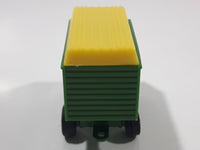 Ertl John Deere Green and Yellow Covered Forage Farm Hay Wagon Trailer Die Cast and Plastic Toy Farming Machinery Vehicle G01517YL01