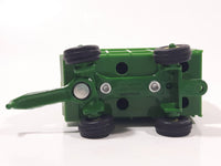 Ertl John Deere Green and Yellow Covered Forage Farm Hay Wagon Trailer Die Cast and Plastic Toy Farming Machinery Vehicle G01517YL01