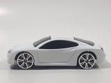 Motor Max 6143-6 Sports Car Coupe 1/64 Scale White Die Cast Toy Car Vehicle
