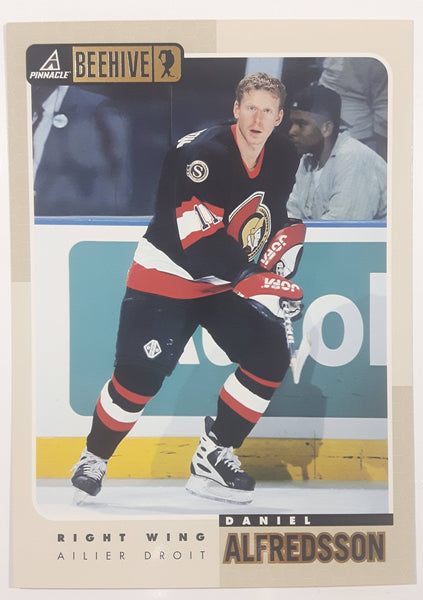 1998 Pinnacle Beehive #48 NHL Daniel Alfredsson Ottawa Senators Right Wing Jumbo 5" x 7" Photo Hockey Card