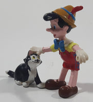 Disney Applause Pinocchio Petting Figaro the Black and White Cat 2 1/2" Tall Toy Figure