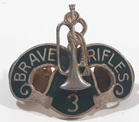 Vintage US Military Army 3rd Cavalry Regiment Brave Rifles Metal and Enamel Pin Badge Insignia