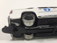 Maisto 2007 Cadillac Escalade EXT #7 White Die Cast Toy Car Vehicle Missing Rear Tires