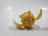 SML Spin Master Zoobles Yellow and Pink Bug Transforming Ball Small 1 1/4" Diameter Plastic Toy