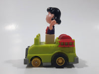 Vintage 1989 Peanuts Gang Pop Mobiles United Features Syndicate Lucy Van Pelt Green Plastic Toy Car Vehicle McDonald's Happy Meals Not Working