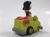 Vintage 1989 Peanuts Gang Pop Mobiles United Features Syndicate Lucy Van Pelt Green Plastic Toy Car Vehicle McDonald's Happy Meals Not Working