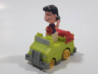 Vintage 1989 Peanuts Gang Pop Mobiles United Features Syndicate Lucy Van Pelt Green Plastic Toy Car Vehicle McDonald's Happy Meals Not Working Missing Rear Tires