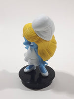 2011 Snapco Peyo Smurfs Smurfette Character 3 1/4" Tall PVC Toy Figure