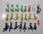 Mixed Colors Plastic 2 1/2" Long Scuba Diver Figure Lot of 22 Plus One Flipper