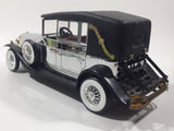 Vintage 1970s Solid State Radio Shack 1928 Lincoln Model L AM Transistor Radio Model Car Vehicle - Hong Kong