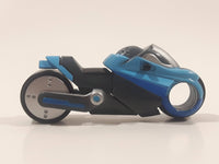 Kinder Surprise Justice League MPG DE115 Blue and Grey Plastic Snap Together Toy Motor Cycle Vehicle