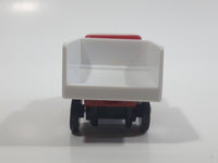 1998 Maisto Tonka Toys Hasbro Farm Truck Tonker Toys Utility Hauler Red White Die Cast Toy Car Vehicle