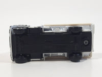 2003 Tomy Tomica No. 90 Suzuki Carry Truck White 1/55 Scale Die Cast Toy Car Vehicle