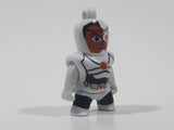 2018 Kinder Surprise DC Justice League SE657 Cyborg 1 5/8" Tall Plastic Toy Figure