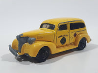 2017 Matchbox Hazardous Materials Team 1939 Chevy Sedan Delivery Van Yellow Die Cast Toy Car Vehicle Busted Front Bumper