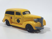 2017 Matchbox Hazardous Materials Team 1939 Chevy Sedan Delivery Van Yellow Die Cast Toy Car Vehicle Busted Front Bumper