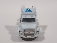 Rare Version Matchbox Ford Aeromax Semi Tractor Truck White Die Cast Toy Dream Car Vehicle