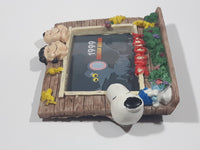 1999 Golden Brand Peanuts Snoopy 3D Resin Picture Photo Frame 5 1/4" x 7"