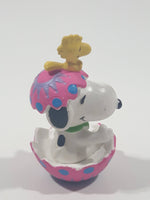 United Feature Peanuts Snoopy In Easter Egg With Woodstock Pink 2 3/4" Tall PVC Toy Figure