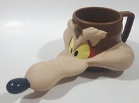 1992 Warner Bros. Looney Tunes Wile E. Coyote Plastic Coffee Cup Mug Cartoon Collectible