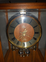 Vintage Elgin Quartz Glass and Wood Cased Mantle Clock 11 1/2" Tall Made in Japan