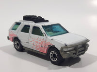 1997 Matchbox Isuzu Rodeo White Die Cast Toy Car Vehicle