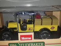 2005 Home Hardware Limited Edition 1916 Studebaker Delivery Truck Coin Bank 1/25 Scale New in Box