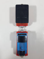 2011 Mattel Thomas & Friends Blue #1 Thomas Pulling Orange Passenger Car 5 1/2" Long Magnetic Die Cast Toy Vehicle W6268