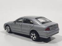 Motor Max No. 6066 Mercedes-Benz C Class Silver Grey Die Cast Toy Luxury Car Vehicle
