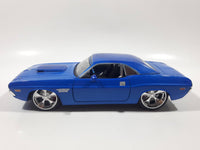 2005 Maisto Pro Modz 1970 Dodge Challenger R/T Blue 1/24 Scale Die Cast Toy Car Vehicle