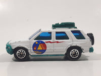 1999 Matchbox Wilderness Road Trip Isuzu Rodeo Vauxhall Frontera White Die Cast Toy Car Vehicle