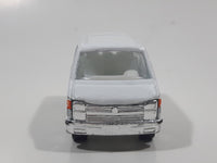 Realtoy Westjet Shuttle Van White Die Cast Toy Car Vehicle
