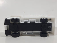 RealToy Air Canada Airlines Catering Airplane Loading Scissor Lift Container Truck White Die Cast Toy Car Vehicle