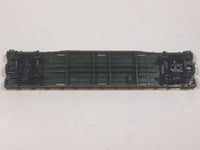 Tyco Mantua HO Scale A.T. & S.F. 90806 Skid Flat Bed Cream Metal Train Car Vehicle No Couplings