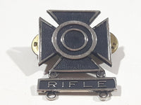 Vintage US Military Army Marksman Sharpshooter Metal Pin Badge Insignia with Rifle Qualification Bar Tag