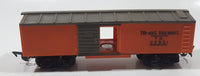Tri-ang R114 OO Scale Tri-ang Railways T.R. 22831 Box Car Orange Plastic Train Car Vehicle