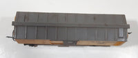 Tri-ang R114 OO Scale Tri-ang Railways T.R. 22831 Box Car Yellow Plastic Train Car Vehicle