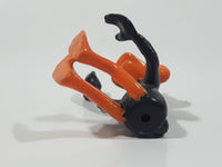 1989 McDonald's Warner Bros Looney Tunes Daffy Duck 2" Tall Toy Figure
