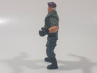 Red Beret Soldier 3 1/2" Tall Toy Action Figure