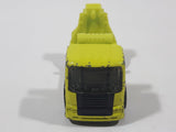 2010 Matchbox Construction Trucks Cement Mixer 2006 Fluorescent Yellow Die Cast Toy Car Vehicle