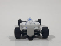 Maisto F1 Indy Race Car Good Year Eagle Tires #38 White Die Cast Toy Car Vehicle