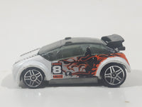 2005 Hot Wheels Gorilla Attack Super Gnat Pearl White Die Cast Toy Car Vehicle