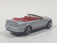 2013 Matchbox MBX Adventure City 2007 Shelby GT500 Convertible Silver Grey Die Cast Toy Car Vehicle