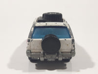 1997 Matchbox Isuzu Rodeo White Die Cast Toy Car Vehicle